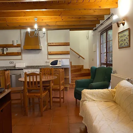 Apartment La De Bienvenida Tezanos