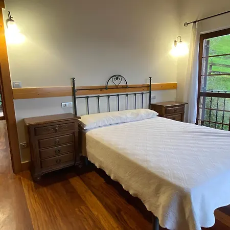 La De Bienvenida Tezanos