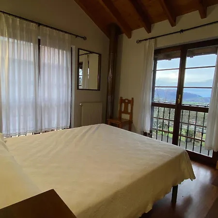 Apartment La De Bienvenida Tezanos