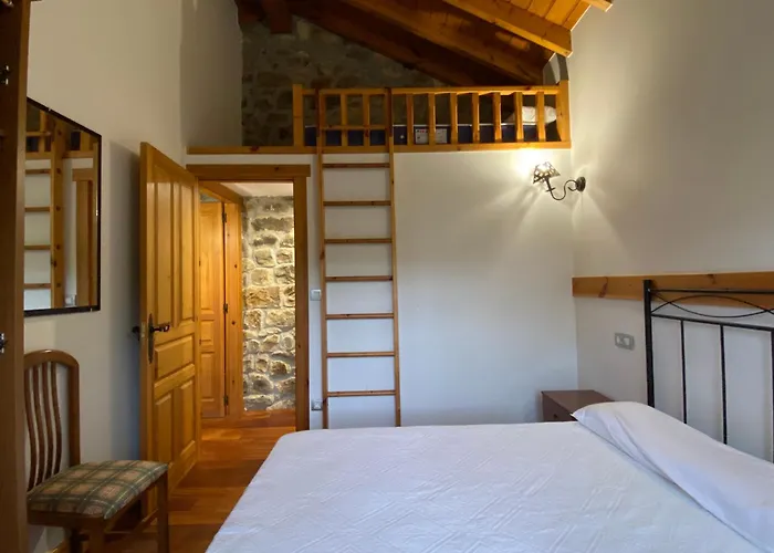 La De Bienvenida Tezanos