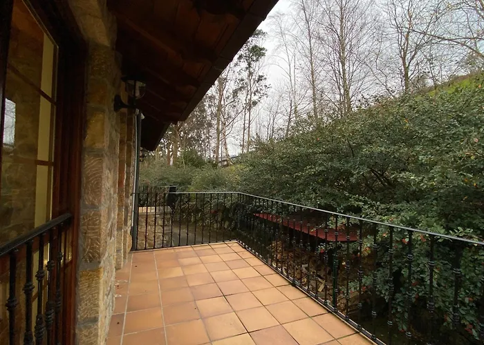 La De Bienvenida * Tezanos