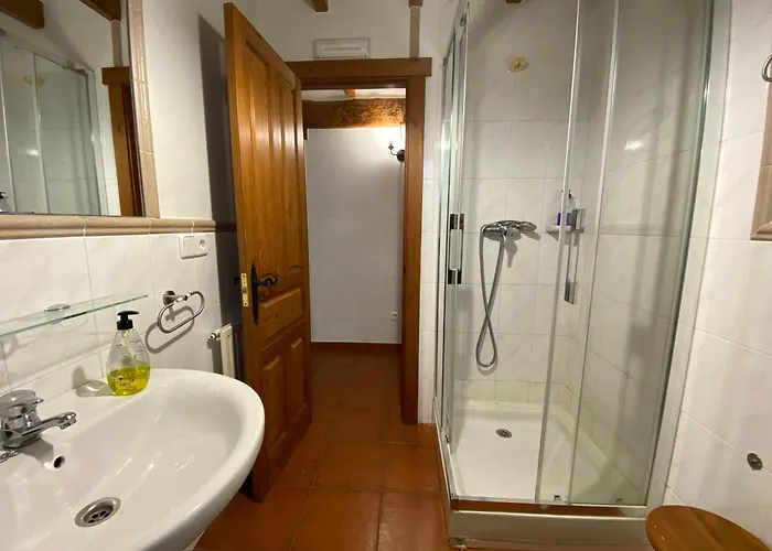 La De Bienvenida Tezanos